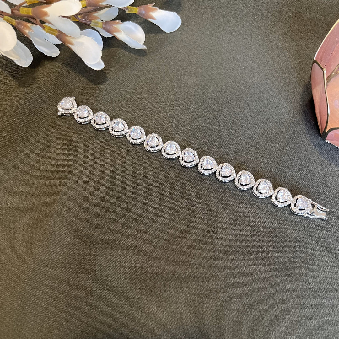 Itzel Tennis Bracelet