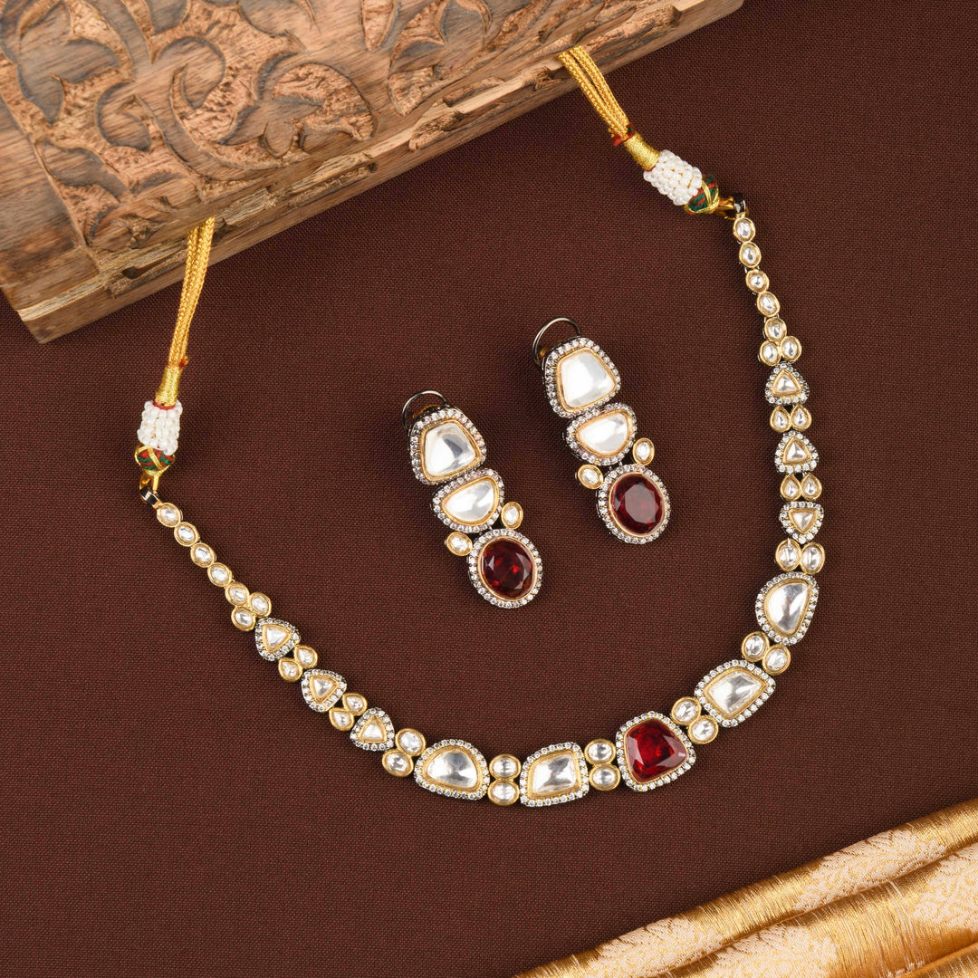 Zoya Emerald and Polki Necklace Set