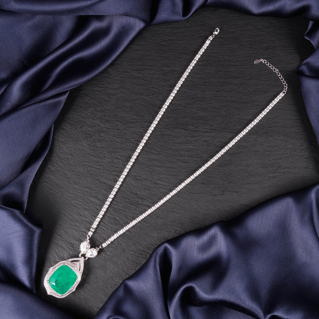 Evelina Emerald and Diamond Necklace Set