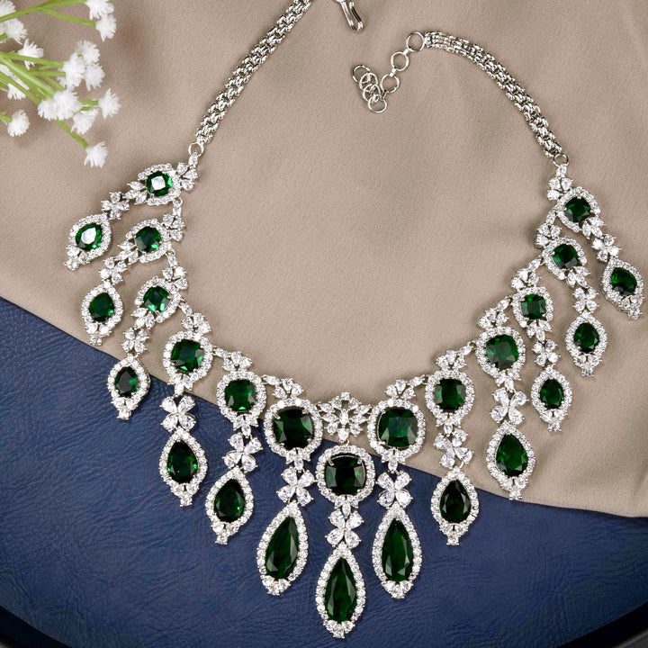 Eliyana Emerald And Diamond Necklace Set