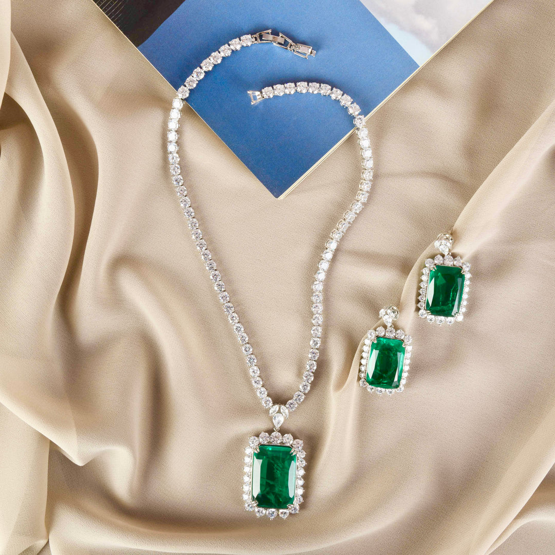 House of MISU in Harper Emerald And Diamond Necklace Set