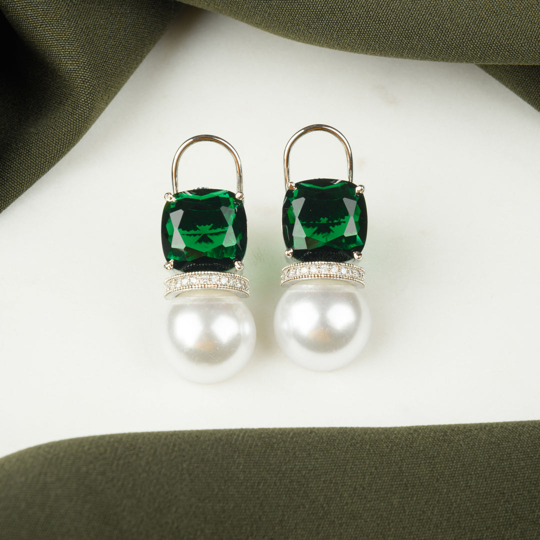 Zelie Pearl Studs