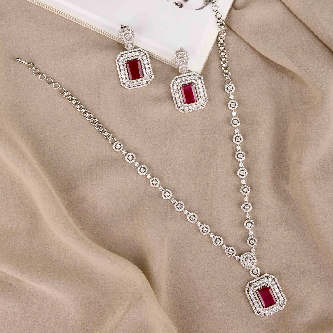 Aviana Diamond Necklace Set