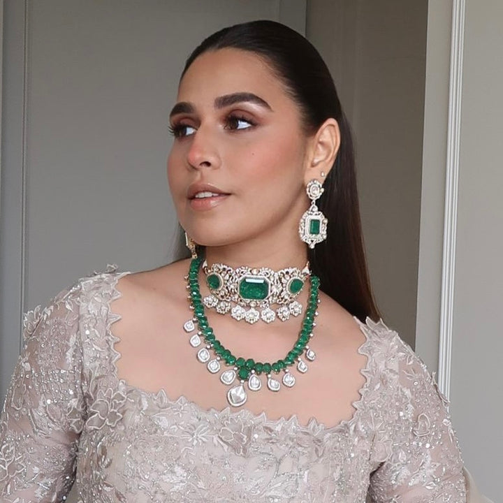 House of MISU in Aarvi Moissanite Polki and Emerald Necklace Set