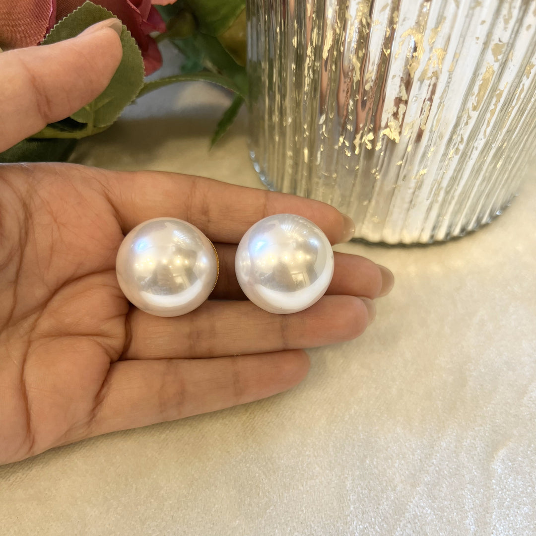 Sophie 20 Mm Pearl Studs