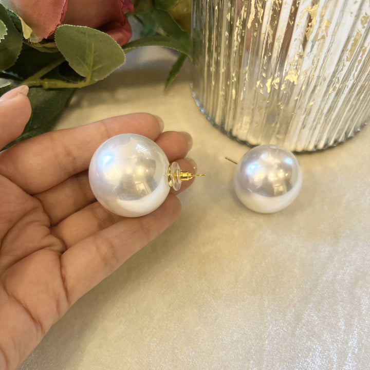 Cara 30 Mm Pearl Studs