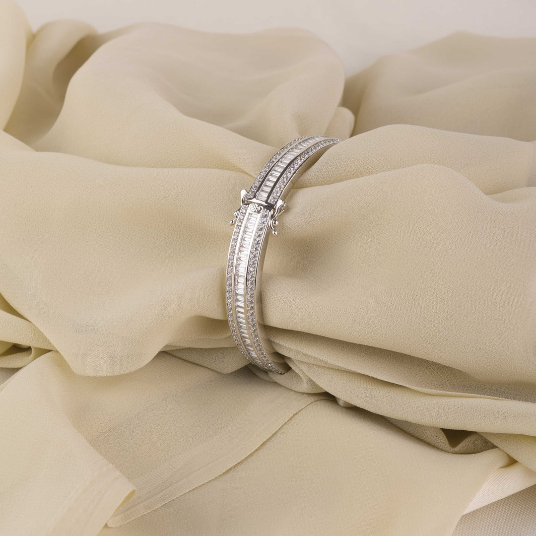 Senora Diamond Bangle