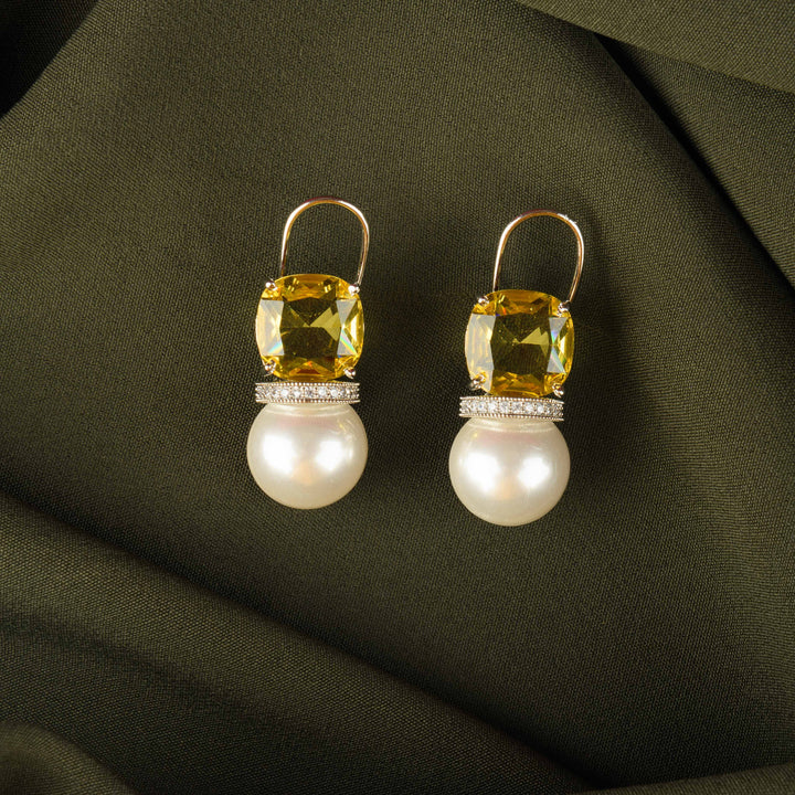 Zelie Pearl Studs