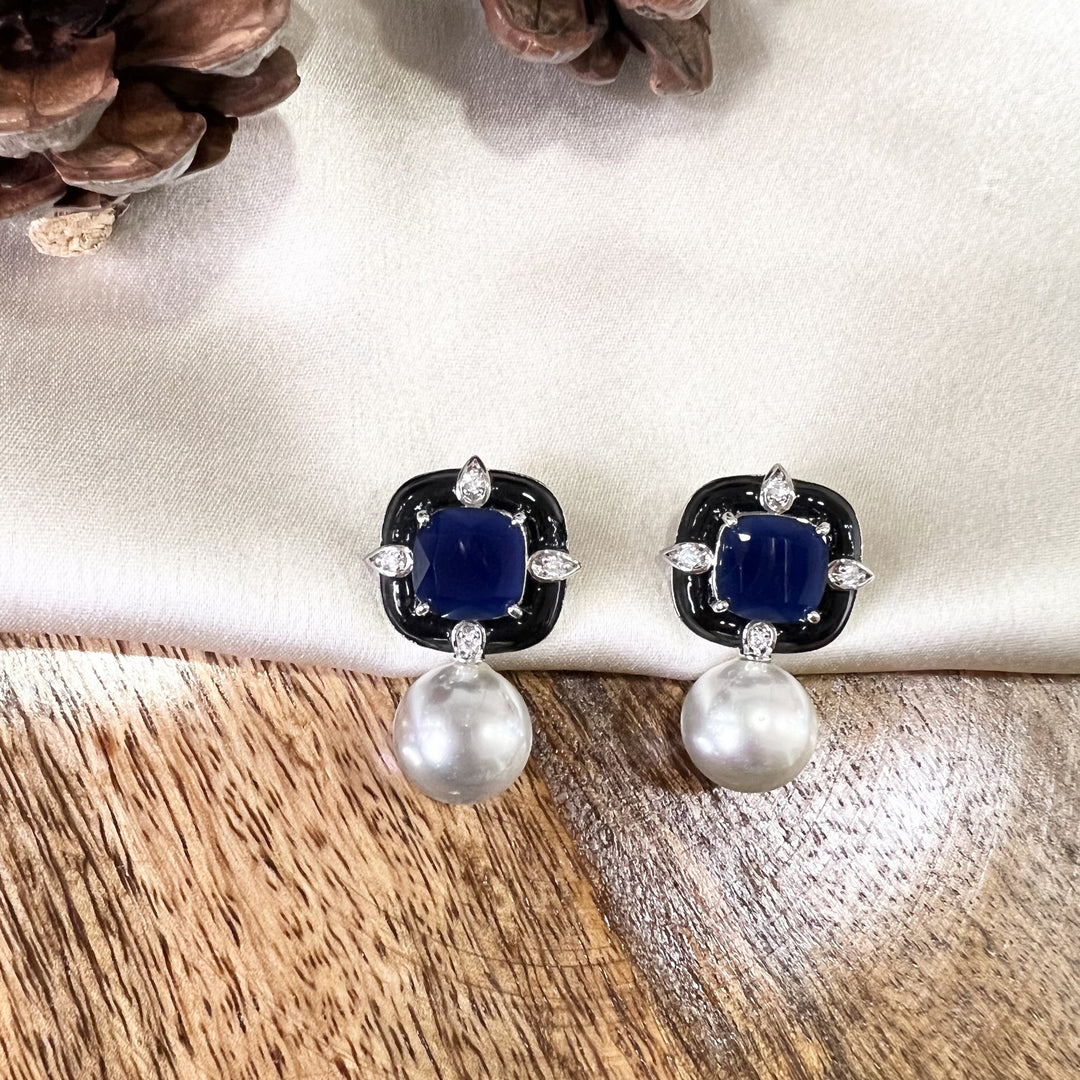 Calry Diamond and Pearl Studs