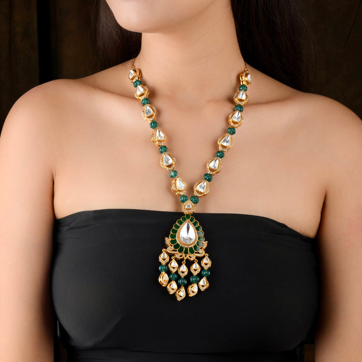 Aadrika Polki Necklace Set