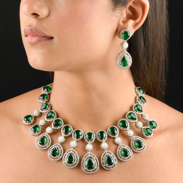 Aalia Diamond Necklace Set