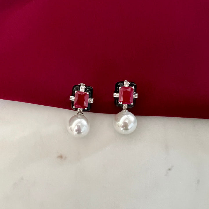 Dylan Enamel Pearl Studs