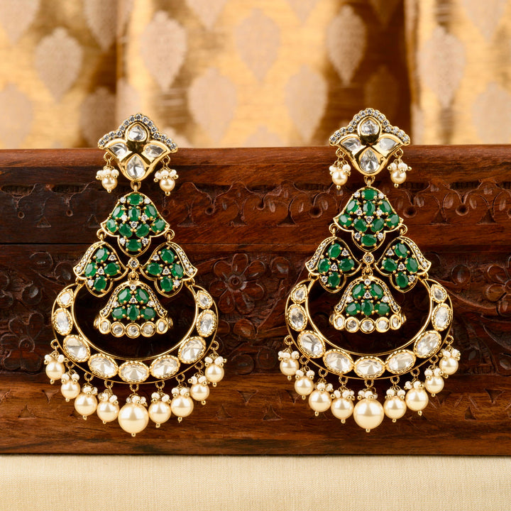 Aamira Polki Chandbali