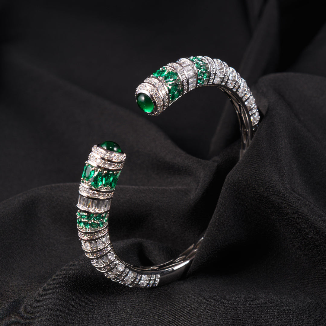 Estelle Diamond Kada