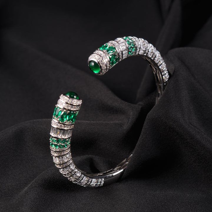 Estelle Diamond Kada