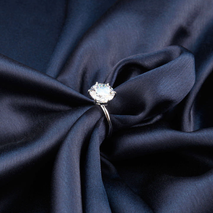 Amara Diamond Ring