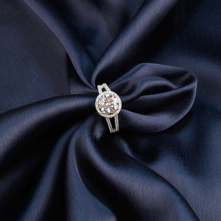 Selena Diamond Ring