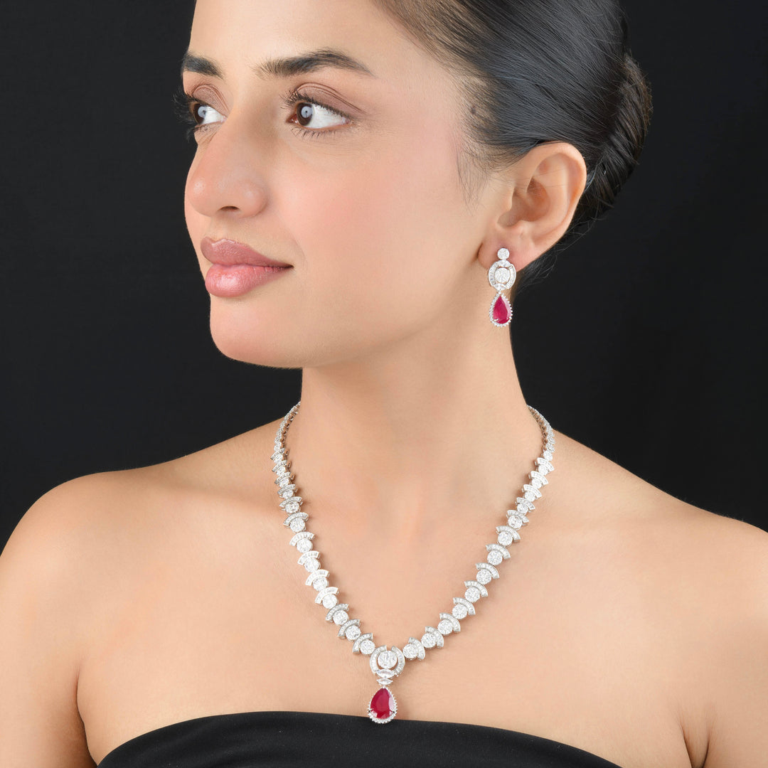 Esper Diamond Necklace Set