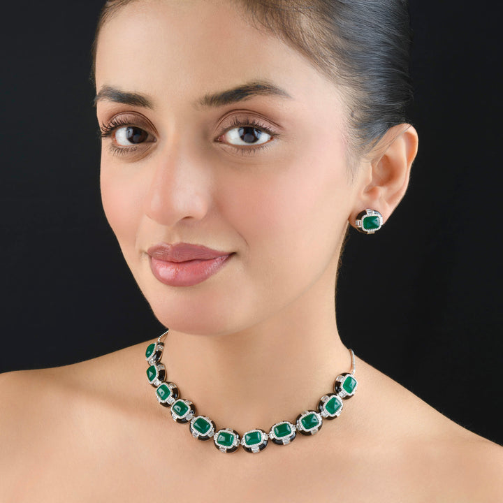 Kyra Enamel Choker Set