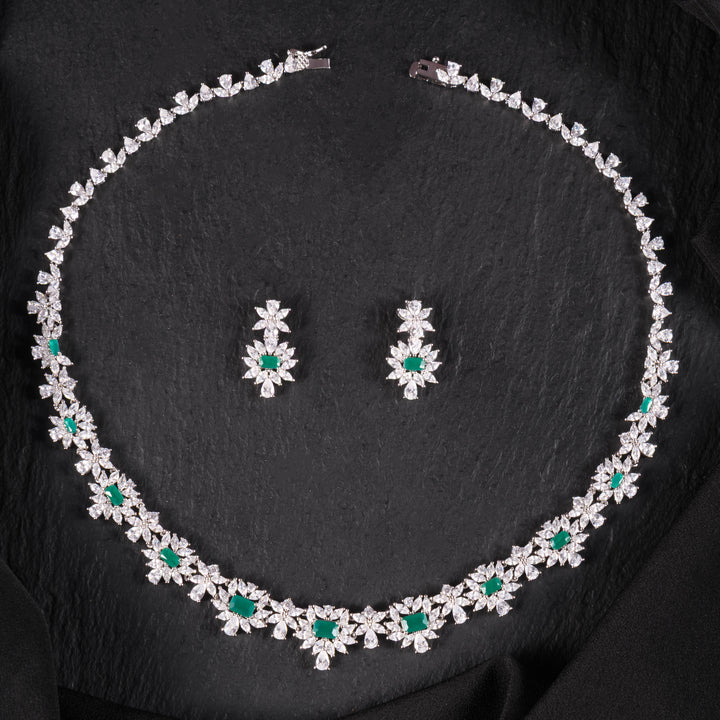 Amara Diamond Necklace Set