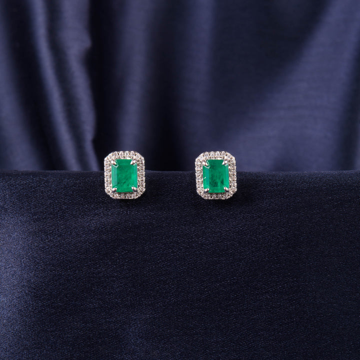 Julliet Emerald and Diamond Necklace Set
