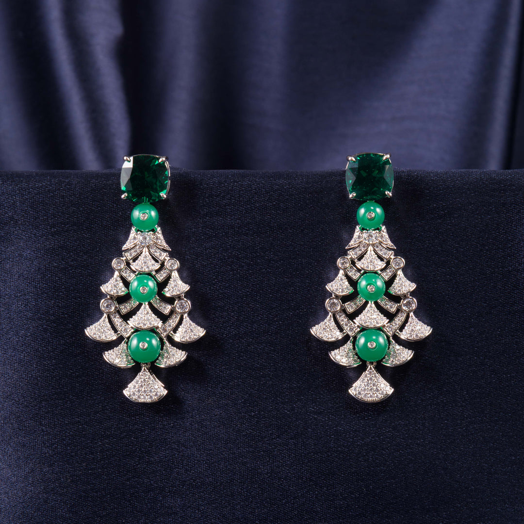 Leila Emerald and Diamond Necklace Set
