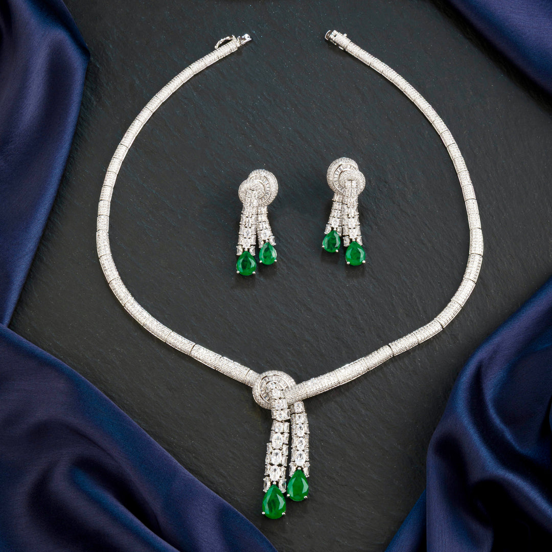 Gracia Diamond Necklace Set