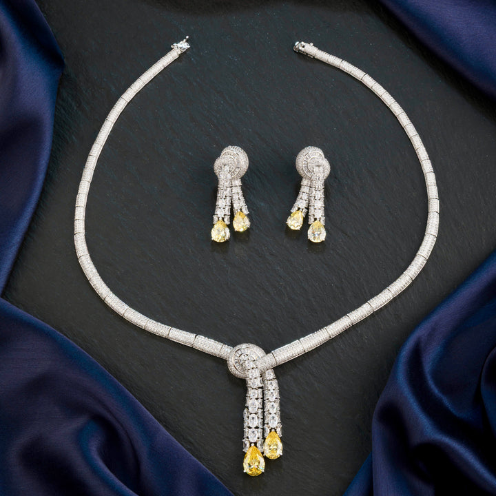 Gracia Diamond Necklace Set