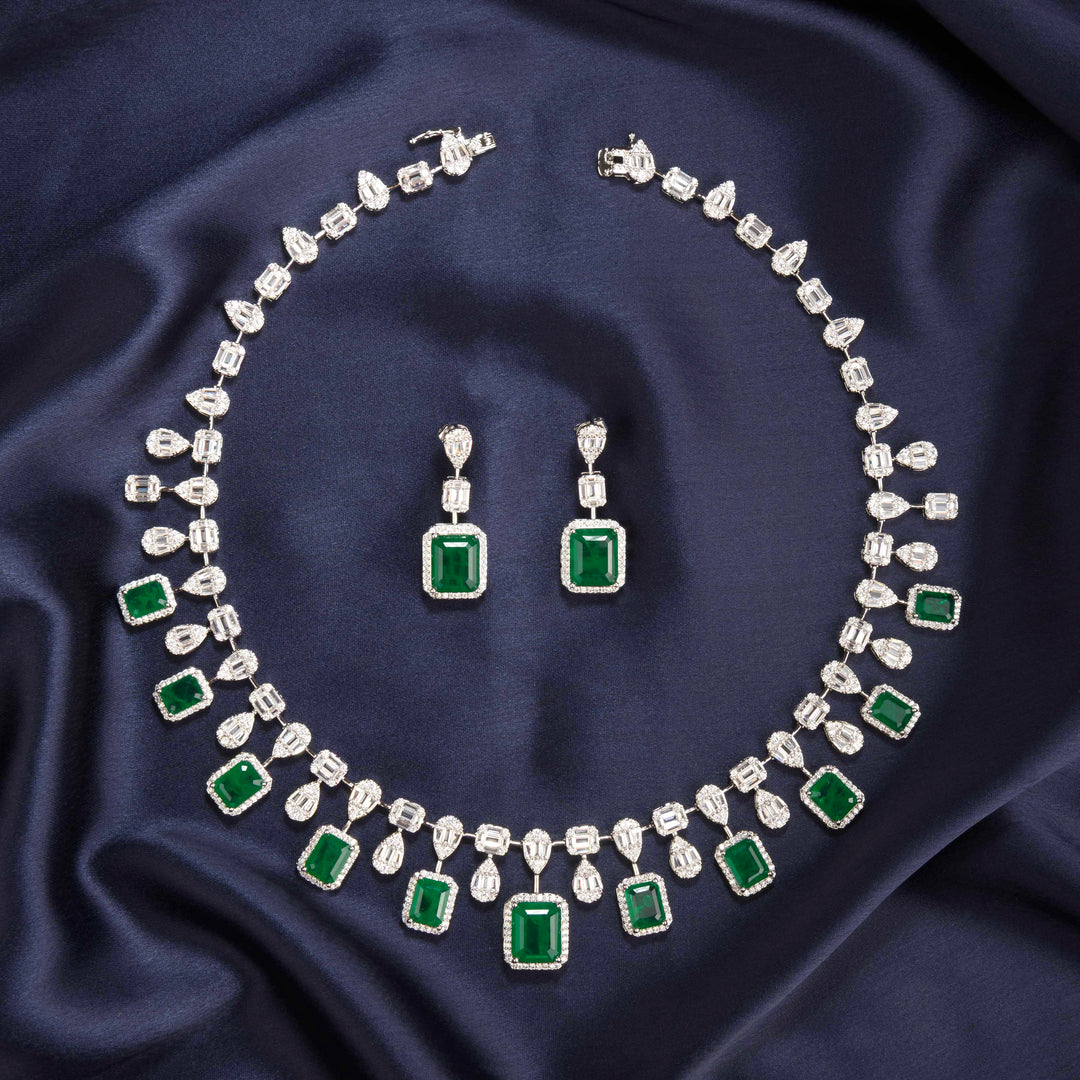 Veronica Diamond Necklace Set