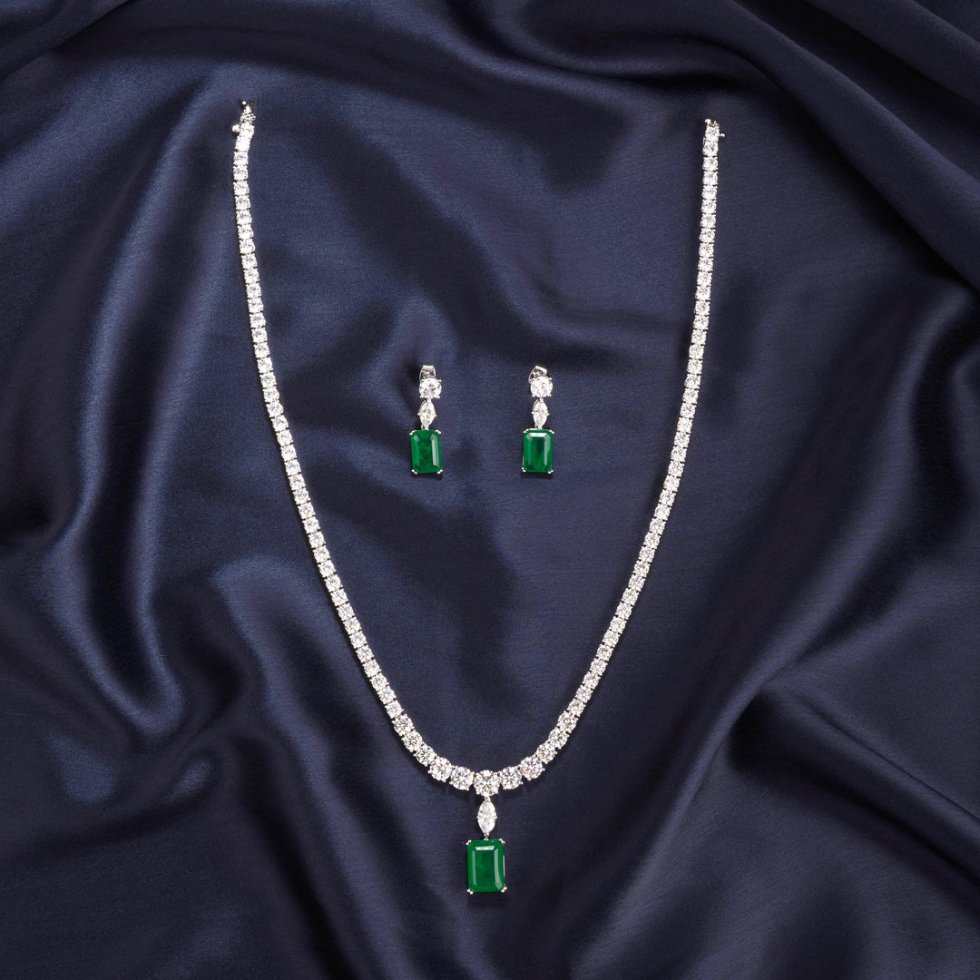 Eva Diamond Necklace Set