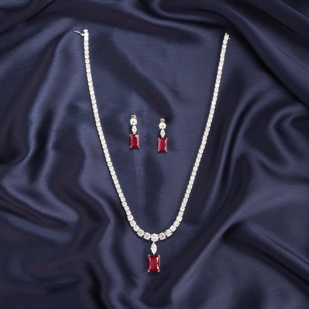 Eva Diamond Necklace Set