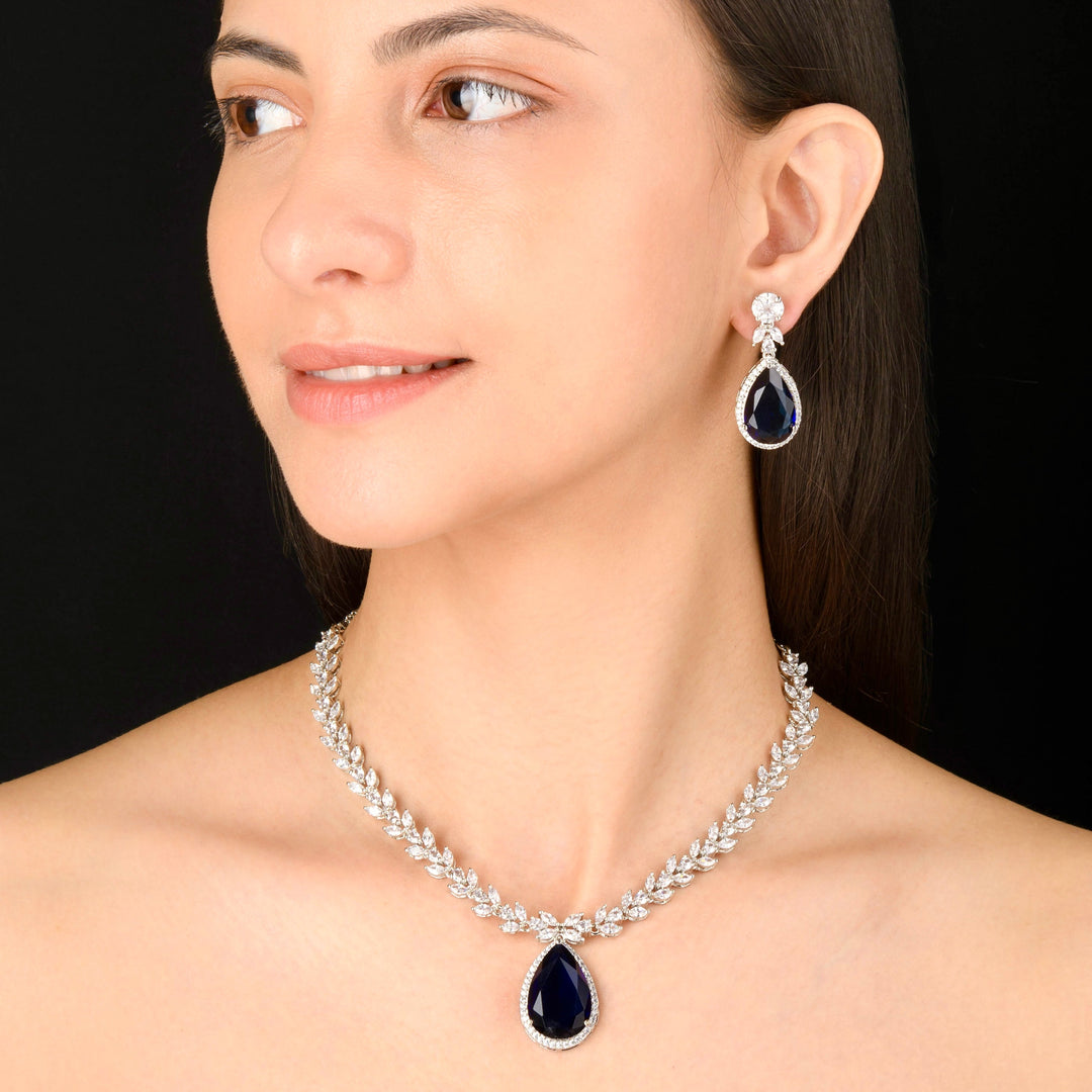 Nyura Diamond Necklace Set