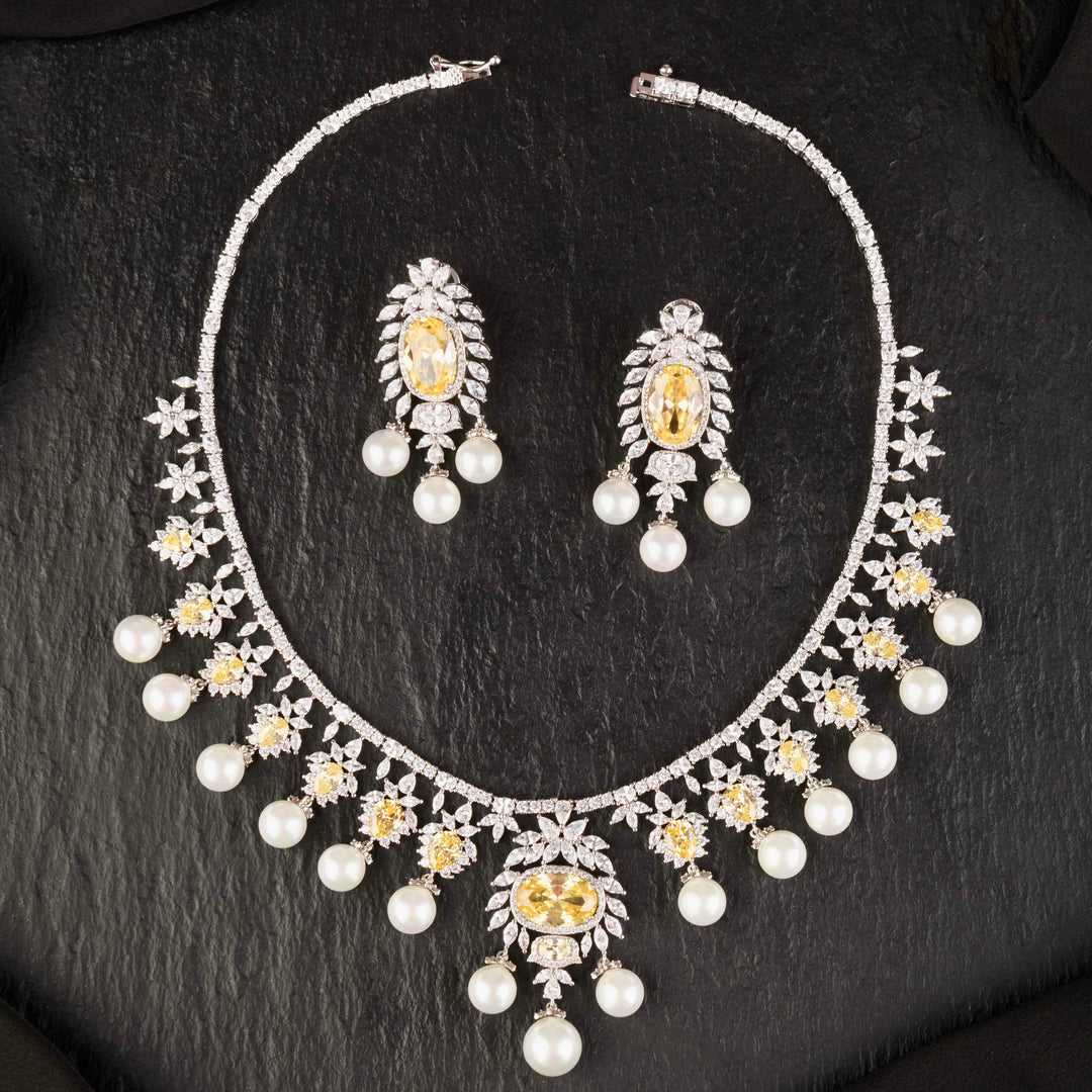 Kellan Diamond Necklace Set