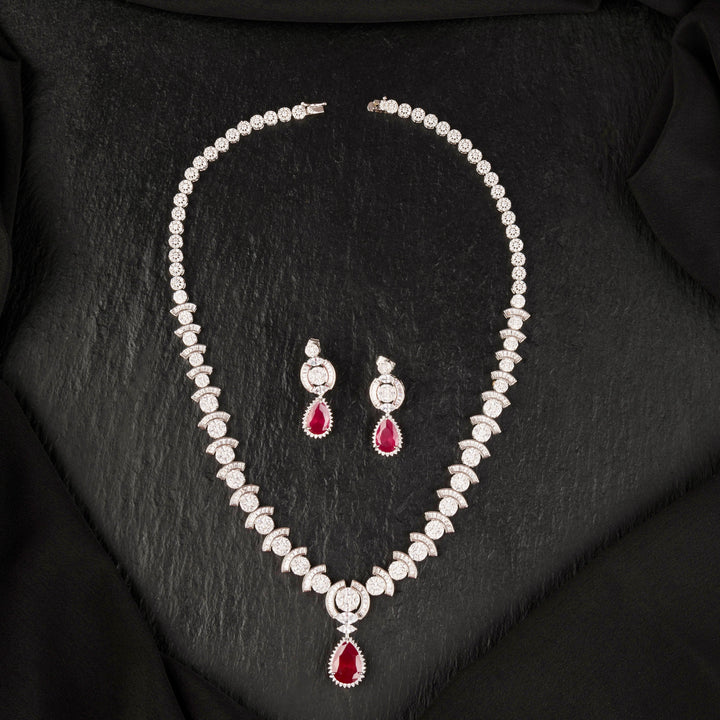 Esper Diamond Necklace Set