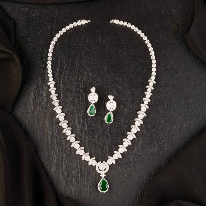 Esper Diamond Necklace Set