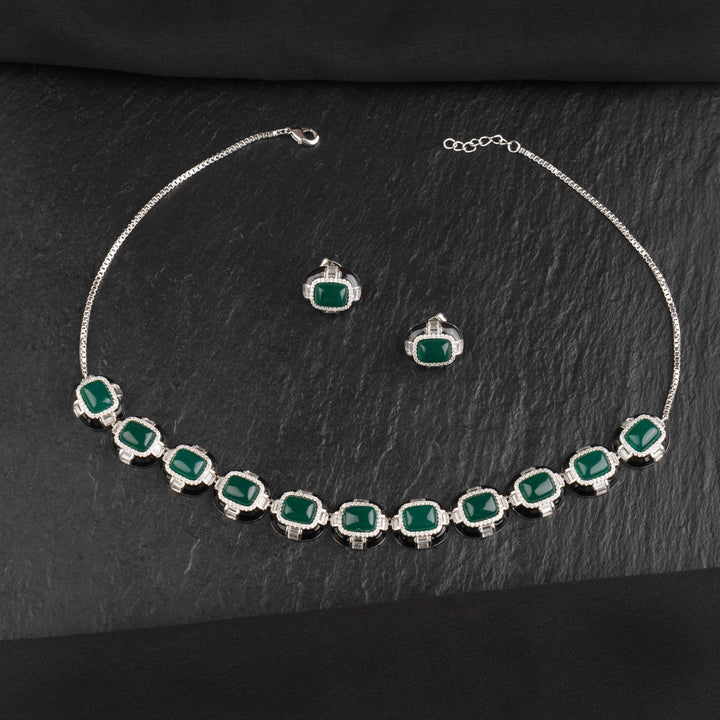 Kyra Enamel Choker Set