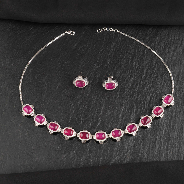 Kyra Enamel Choker Set