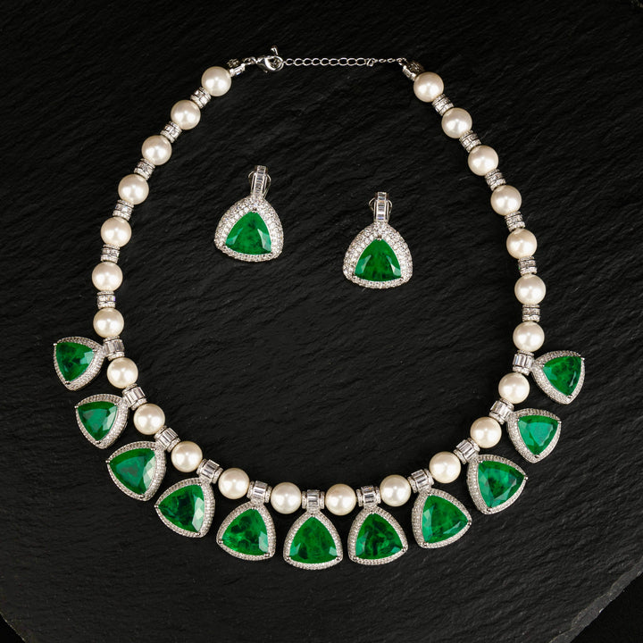 Joanna Emerald Necklace Set