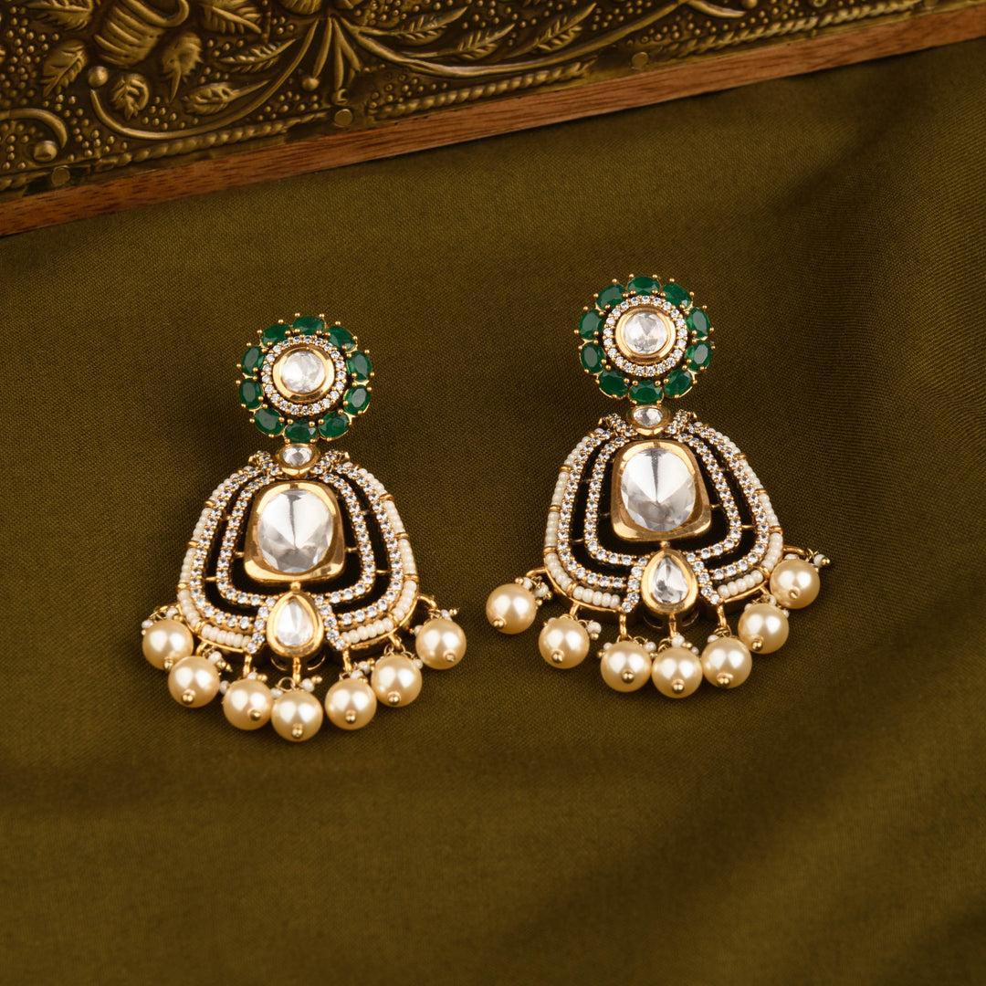 Ananya Polki and Pearl Necklace Set