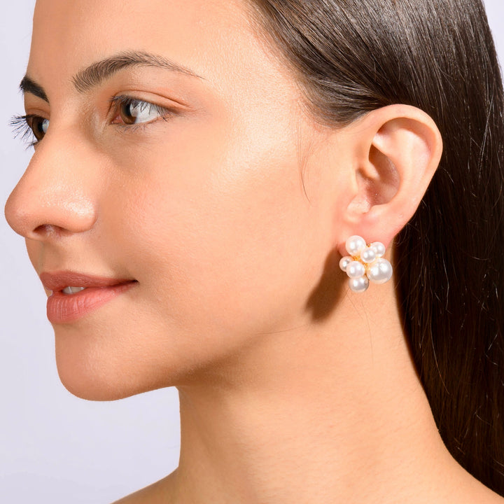 Aria Pearl Studs