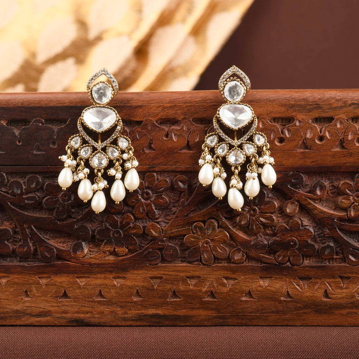 Anira Polki and Pearl Earrings