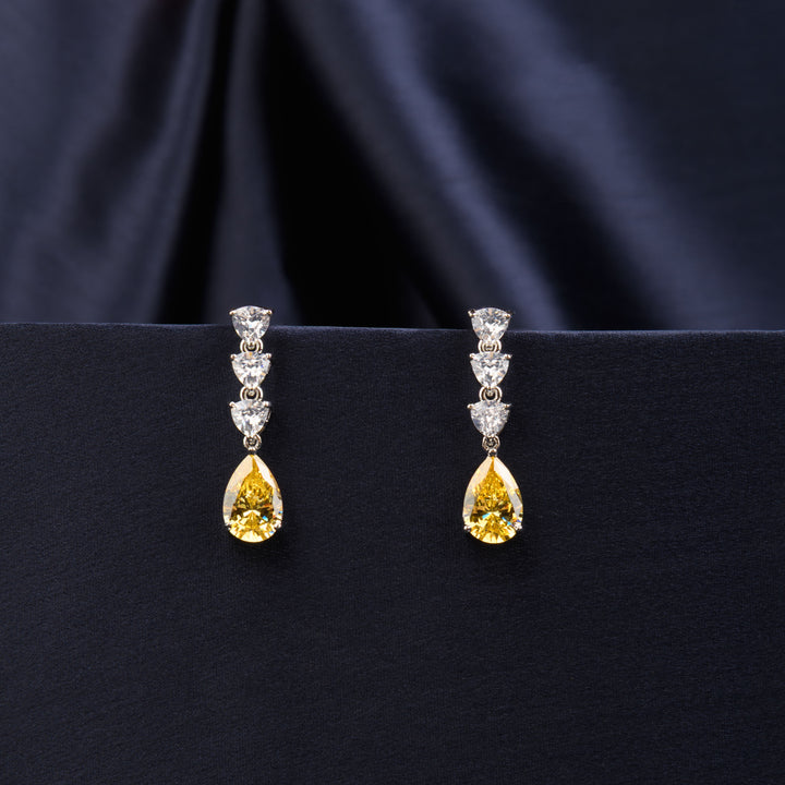 Calla Diamond Earrings