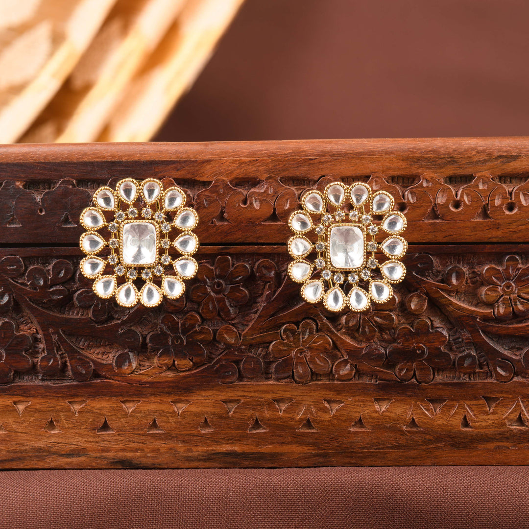 Ishana Polki Choker Set