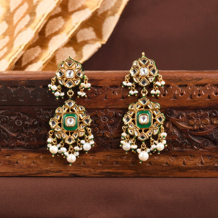 Kairaa Polki and Pearl Necklace Set