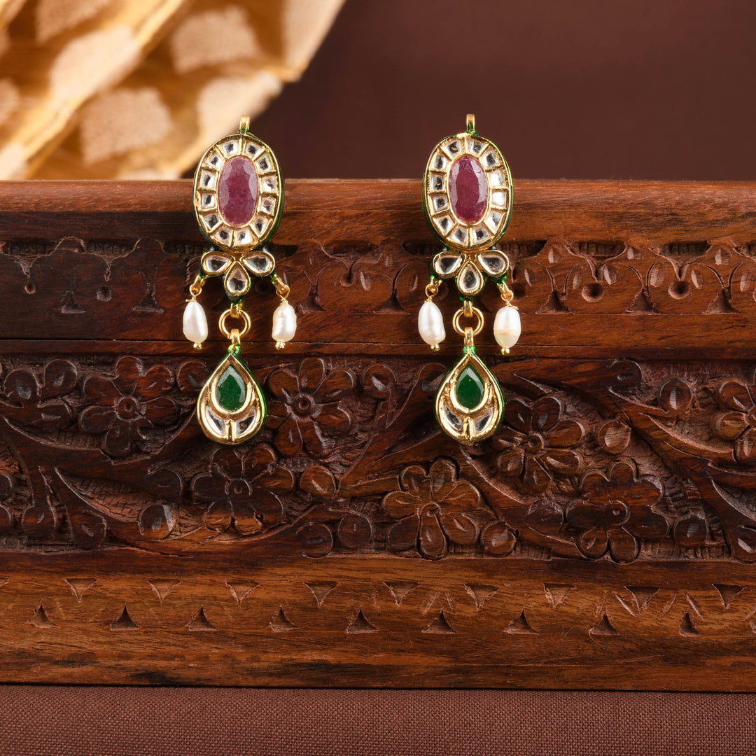 Noorza Navratan Choker Set