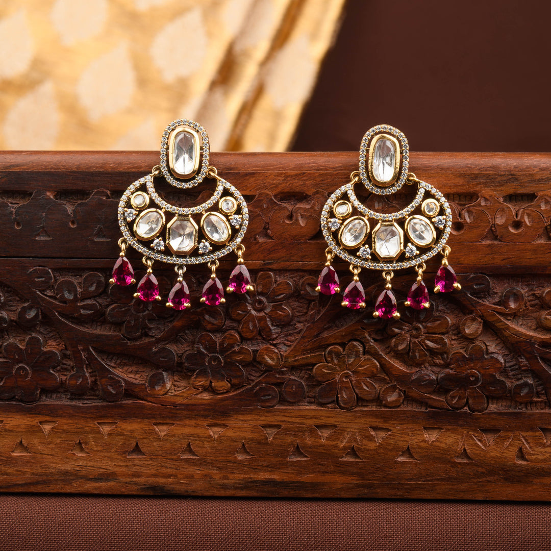 Aavira Polki Necklace Set