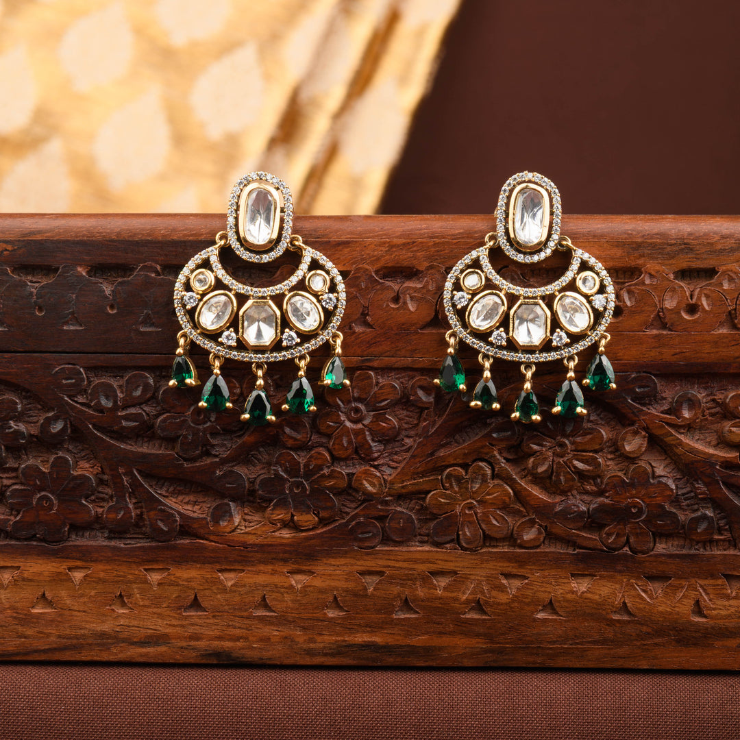 Aavira Polki Necklace Set