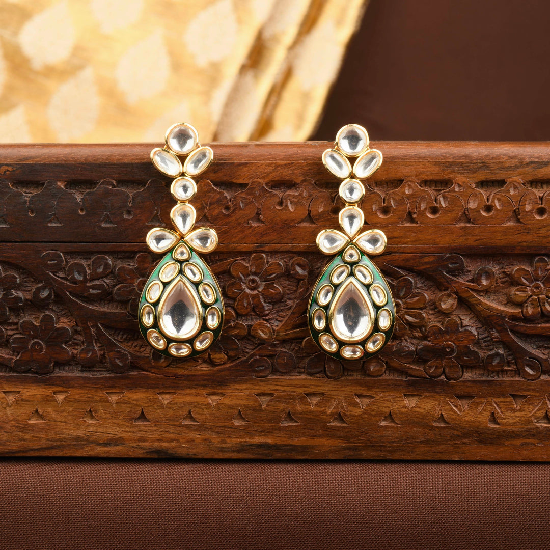 Zeenat Polki Necklace Set