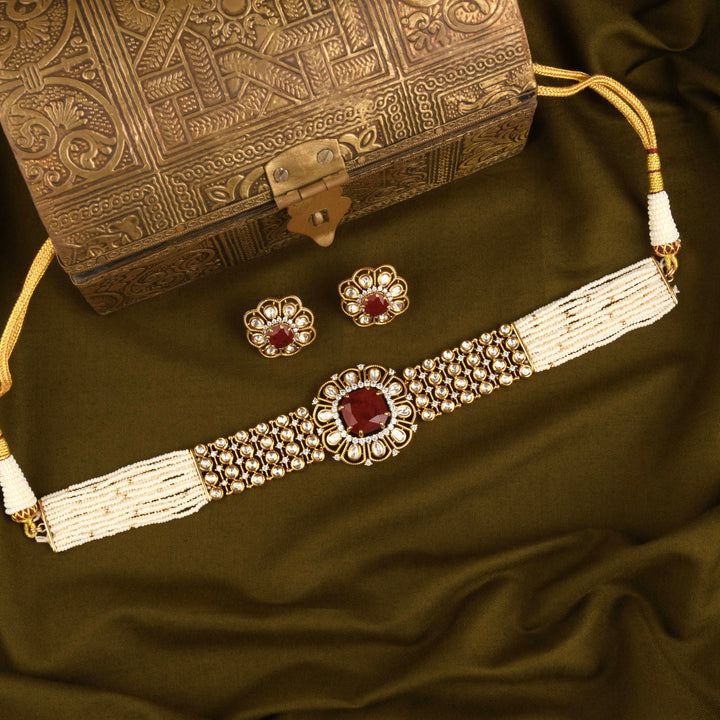 Himani Polki and Pearl Choker Set