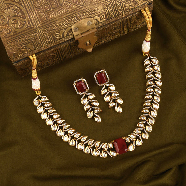 Alka Polki Necklace Set